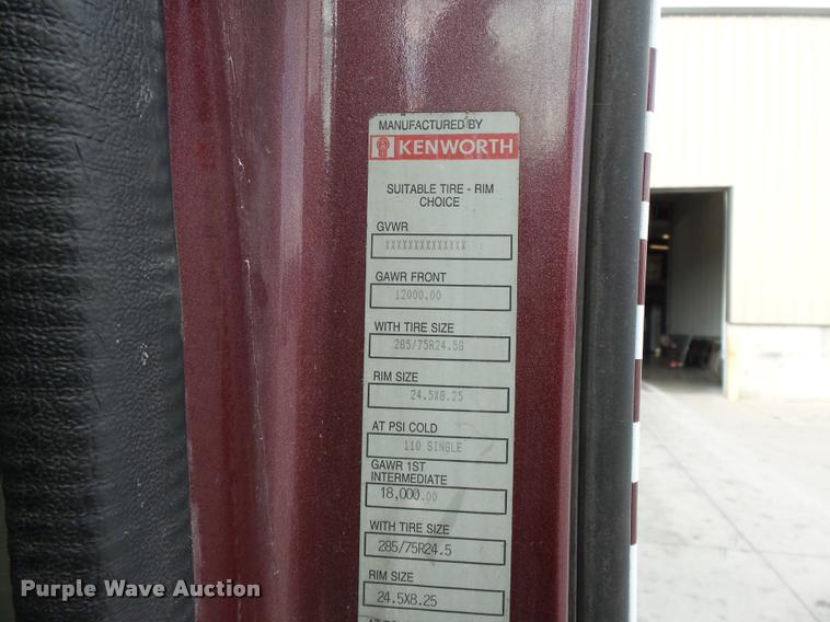 image for item K3440 2000 Kenworth T2000 glider kit semi truck