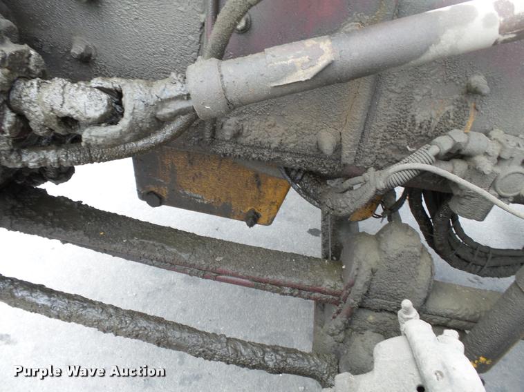 image for item K3441 1998 Kenworth T600 semi truck