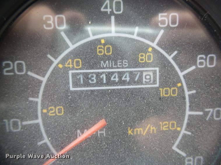 image for item K3441 1998 Kenworth T600 semi truck