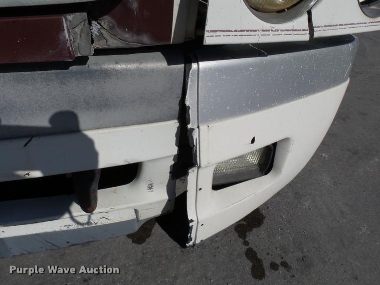 image for item K3442 1998 Freightliner Century Class 120 semi truck