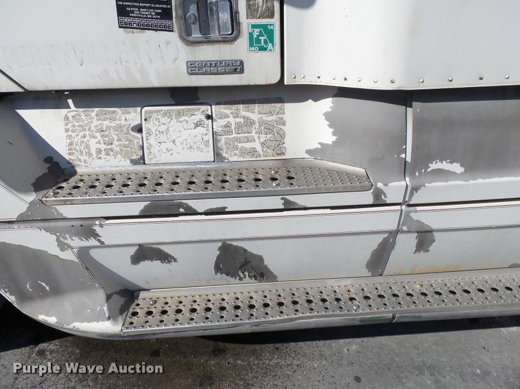 image for item K3442 1998 Freightliner Century Class 120 semi truck