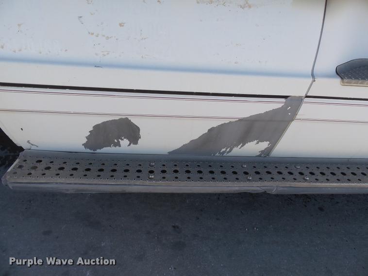 image for item K3442 1998 Freightliner Century Class 120 semi truck