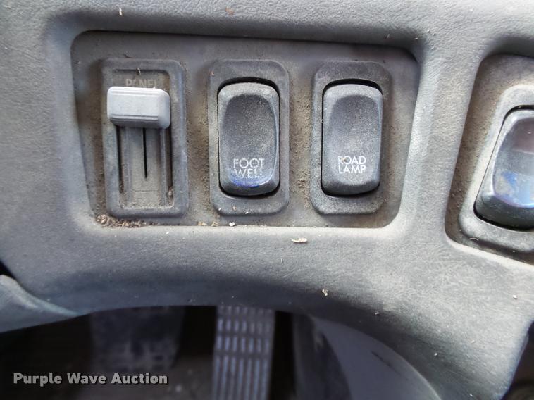 image for item K3442 1998 Freightliner Century Class 120 semi truck