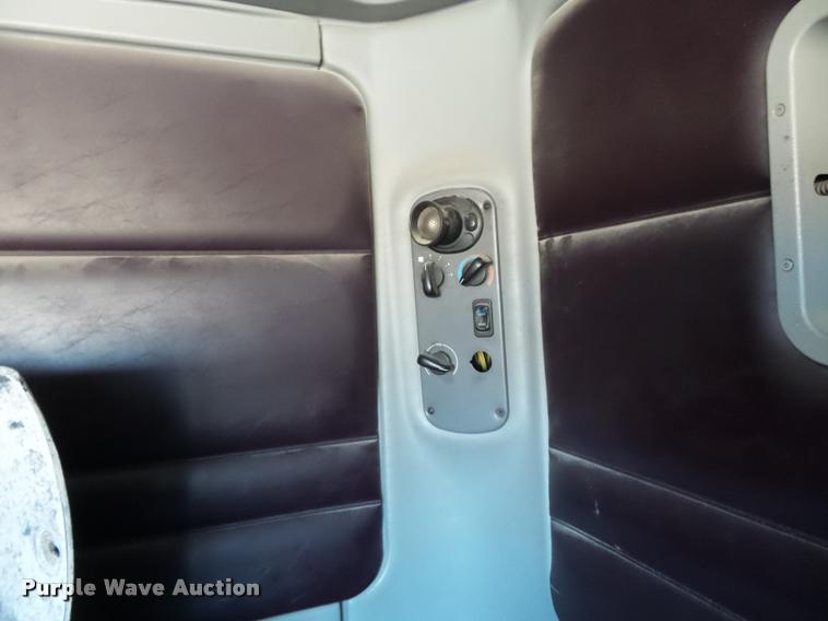 image for item K3442 1998 Freightliner Century Class 120 semi truck