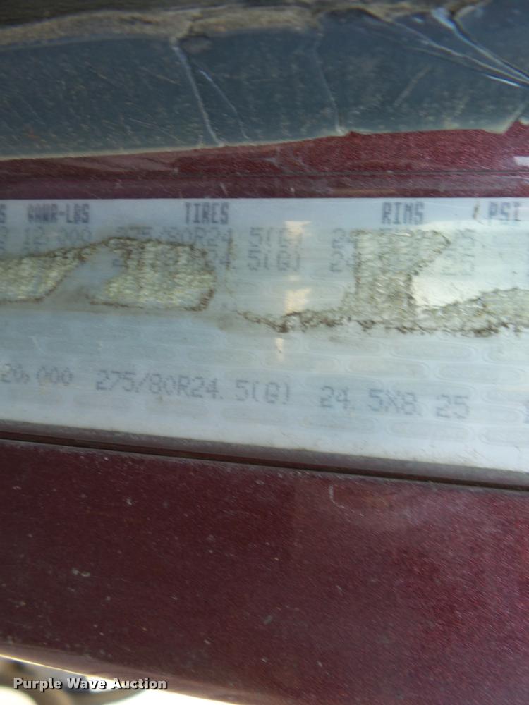 image for item K3442 1998 Freightliner Century Class 120 semi truck