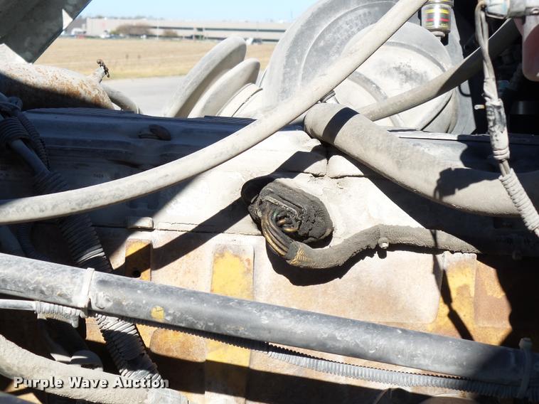 image for item K3442 1998 Freightliner Century Class 120 semi truck