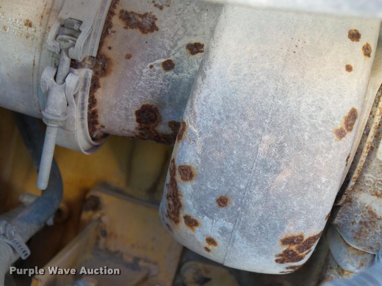 image for item K3442 1998 Freightliner Century Class 120 semi truck