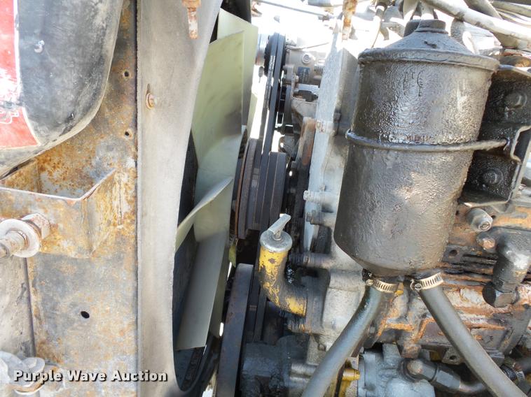 image for item K3449 1998 Peterbilt 377 semi truck