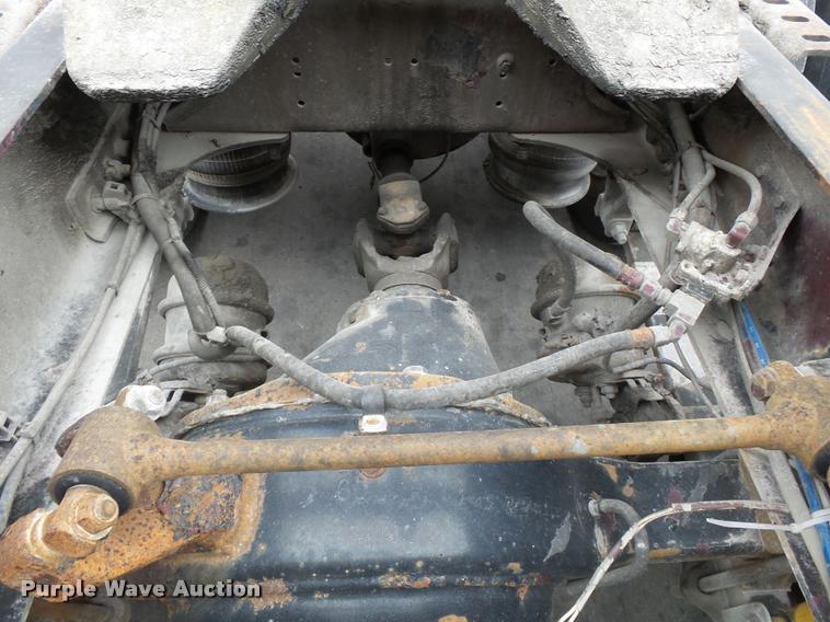 image for item K3451 2000 Freightliner FLD semi truck