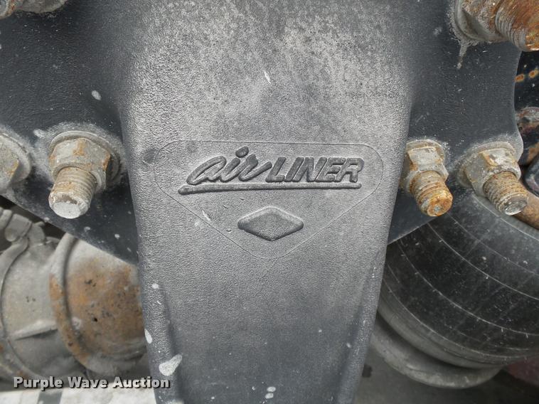 image for item K3451 2000 Freightliner FLD semi truck