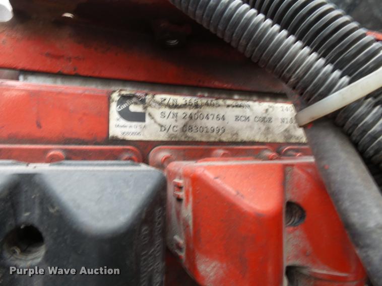 image for item K3451 2000 Freightliner FLD semi truck