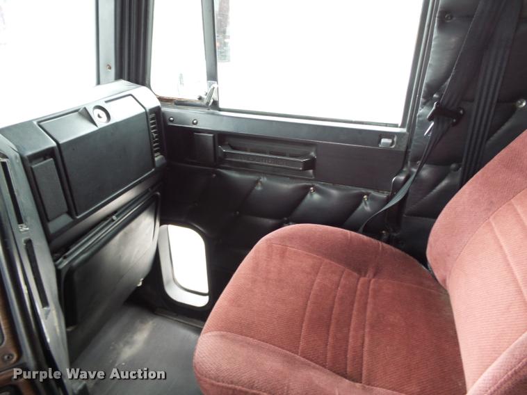 image for item K3451 2000 Freightliner FLD semi truck