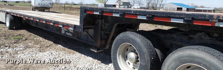 image for item K5120 2002 Global 4811SPD drop deck trailer