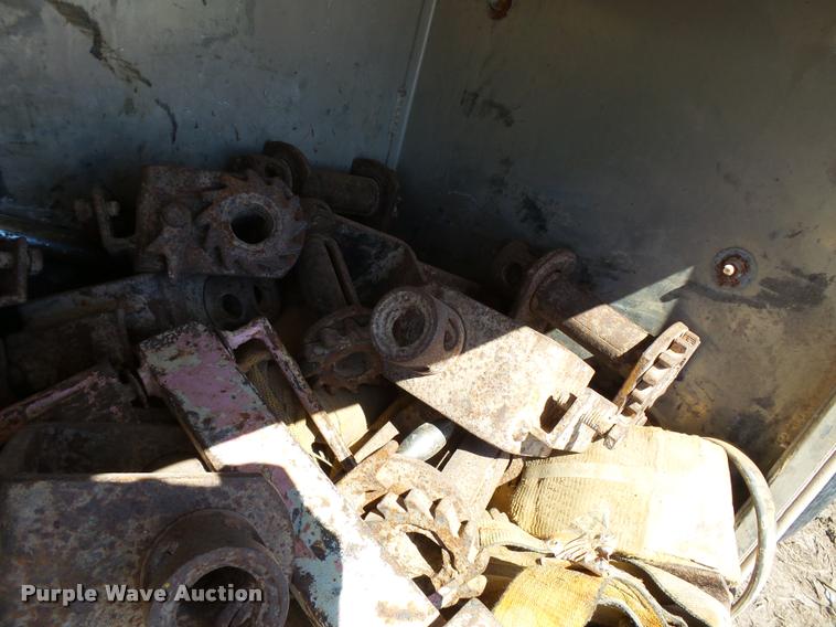 image for item K5120 2002 Global 4811SPD drop deck trailer