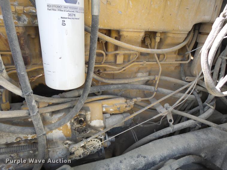 image for item K5634 1984 Kenworth semi truck