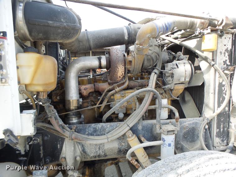 image for item K5641 1989 Peterbilt 357 semi truck