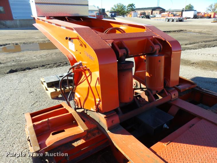 image for item L2676 1997 Landoll 327-48 lowboy equipment trailer