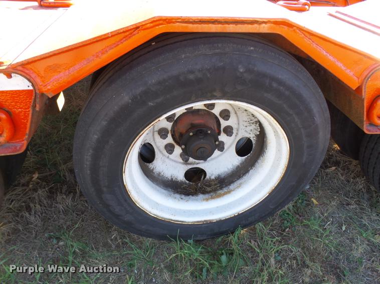 image for item L2676 1997 Landoll 327-48 lowboy equipment trailer