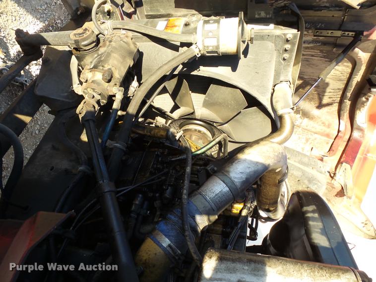 image for item L3290 2007 International 9200i semi truck