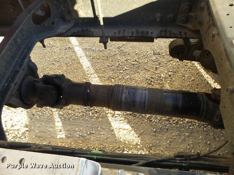 image for item L3290 2007 International 9200i semi truck