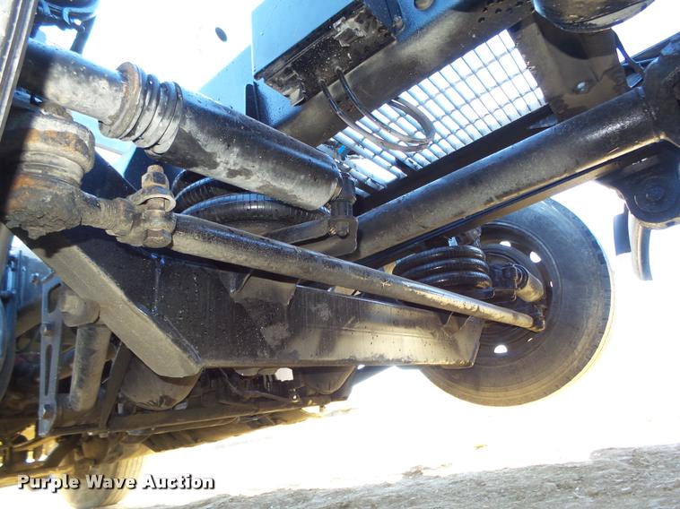 image for item L4143 2003 Mack CH613 semi truck