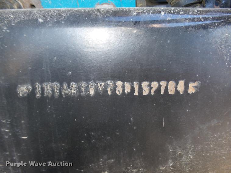 image for item L4143 2003 Mack CH613 semi truck