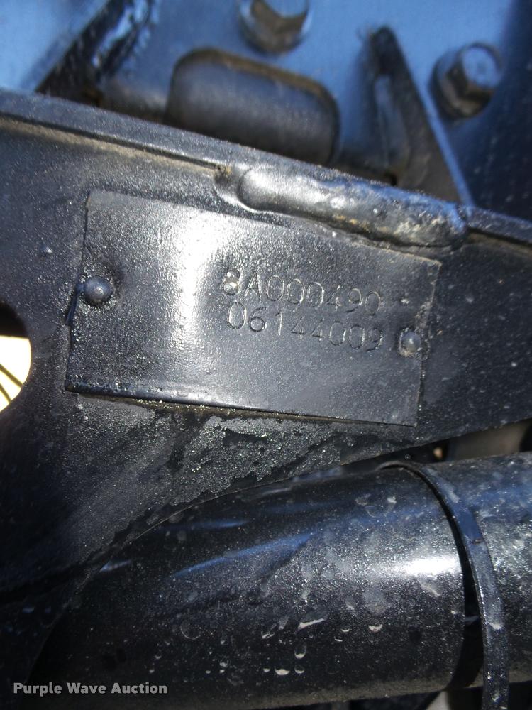 image for item L4144 2003 Mack CH613 semi truck