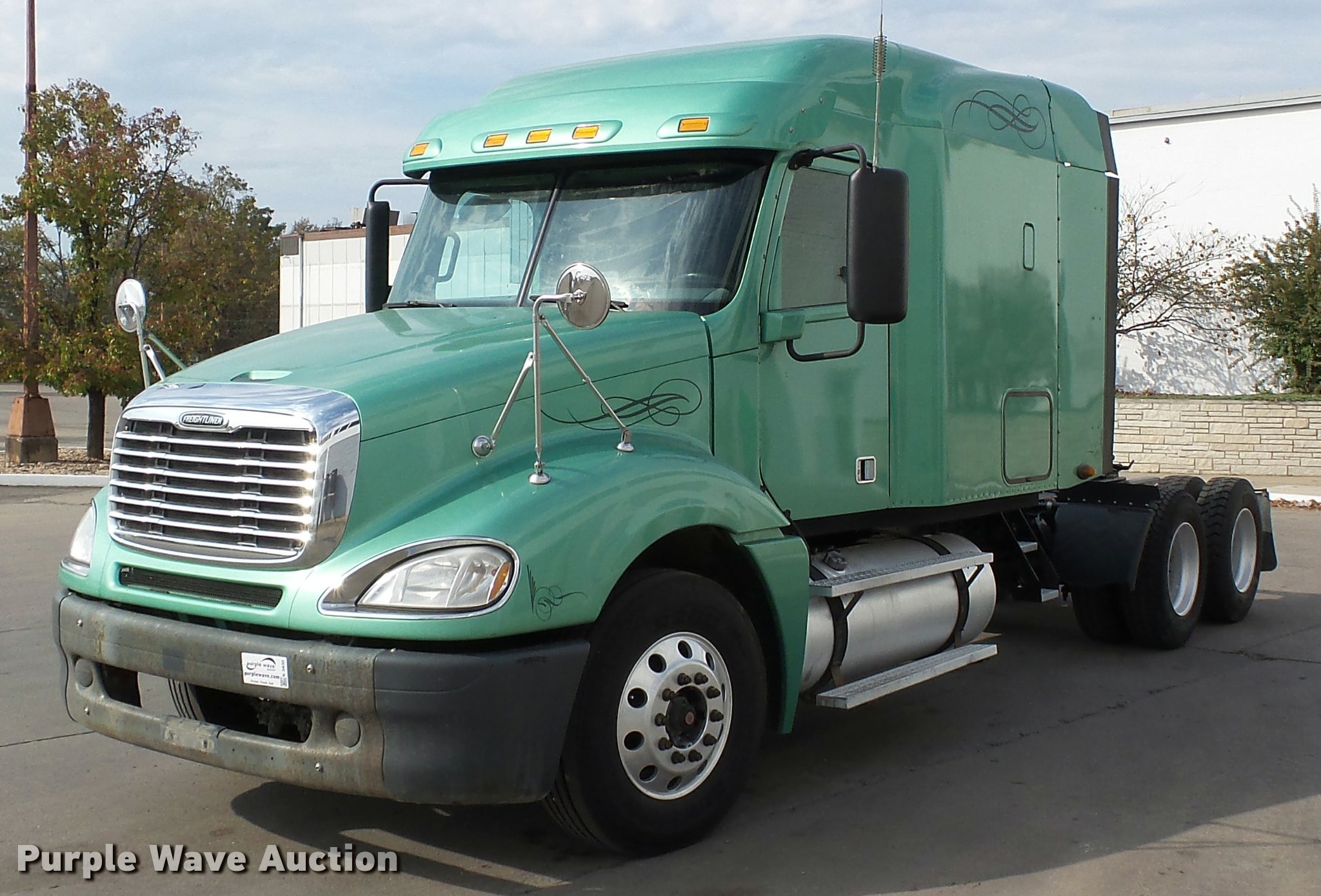 2013 Freightliner Columbia CL120 glider kit semi truck in Scott City