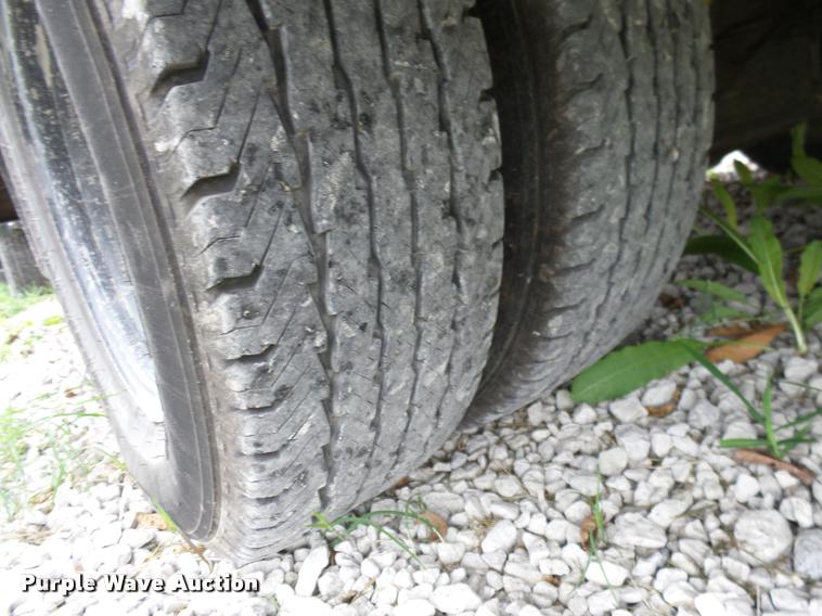 image for item AG9161 2002 Chevrolet Express G3500 school bus