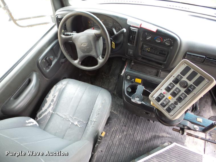 image for item AG9161 2002 Chevrolet Express G3500 school bus