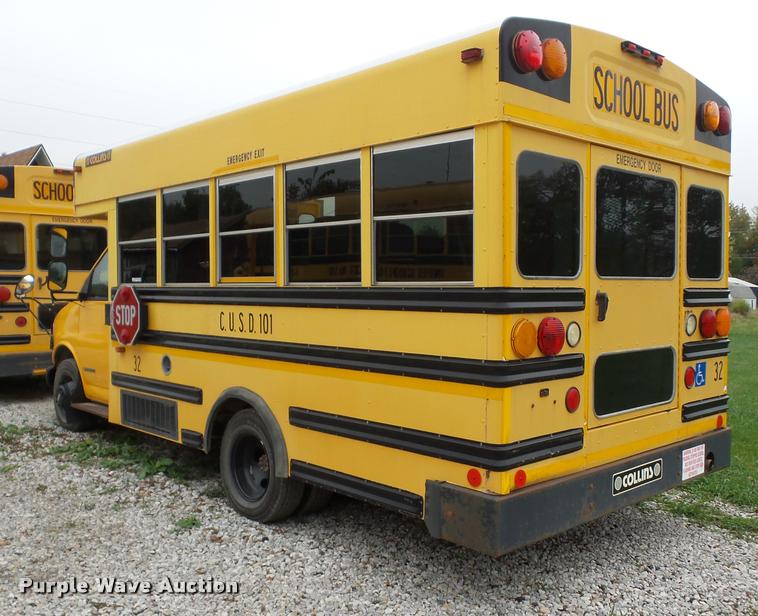 image for item AG9162 2002 Chevrolet Express G3500 school bus