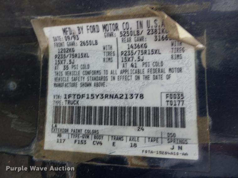 image for item AG9163 1994 Ford F150 pickup truck