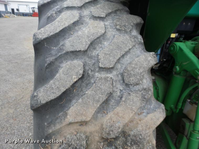 image for item AG9164 2002 John Deere 6320 tractor