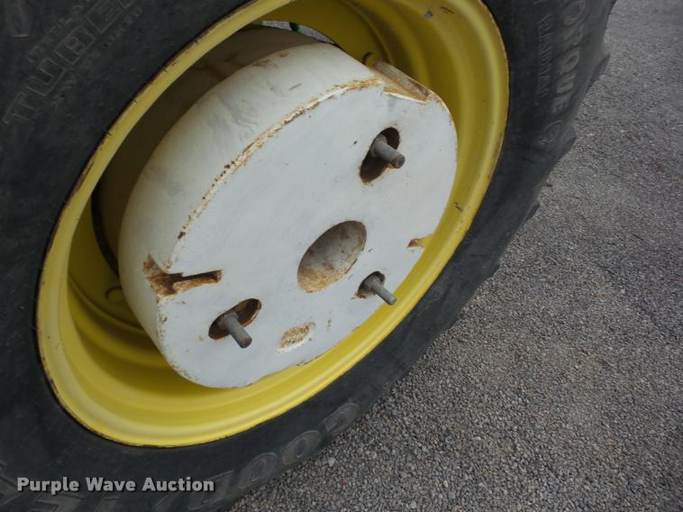 image for item AG9164 2002 John Deere 6320 tractor