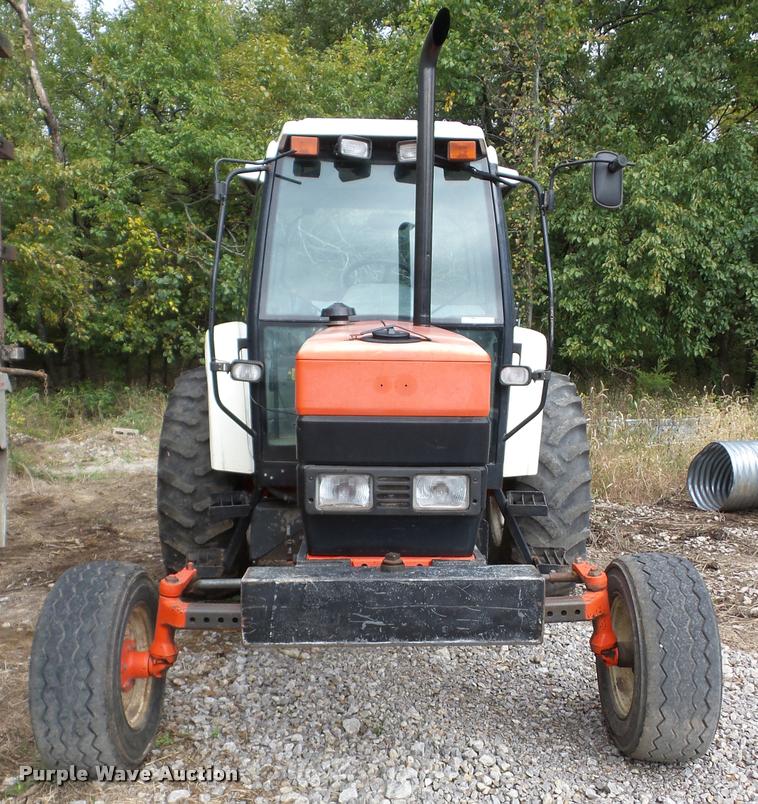 image for item AG9346 New Holland 6640 tractor