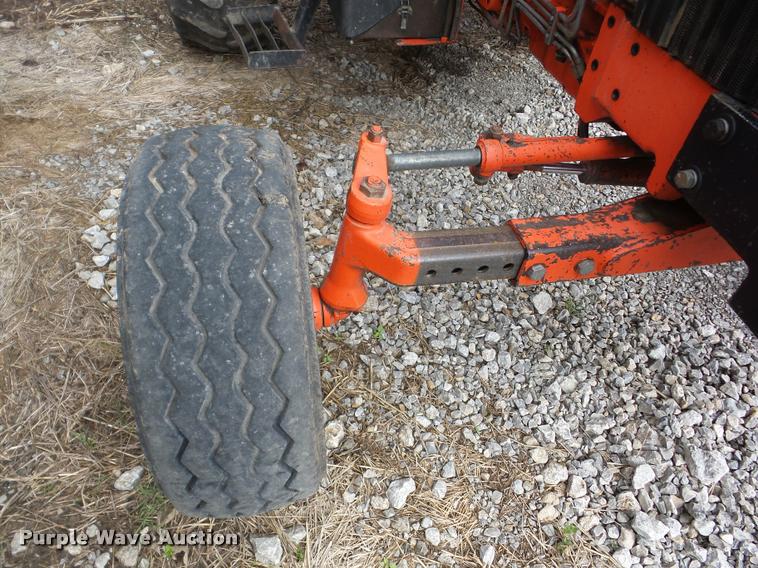 image for item AG9346 New Holland 6640 tractor