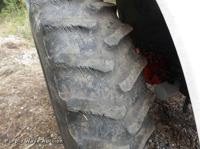 image for item AG9346 New Holland 6640 tractor