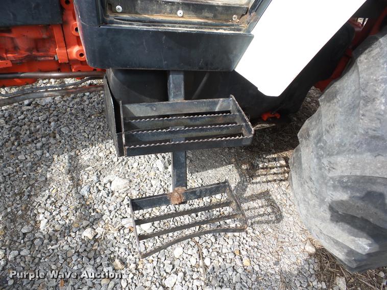 image for item AG9346 New Holland 6640 tractor