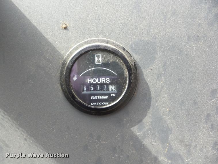 image for item AG9346 New Holland 6640 tractor