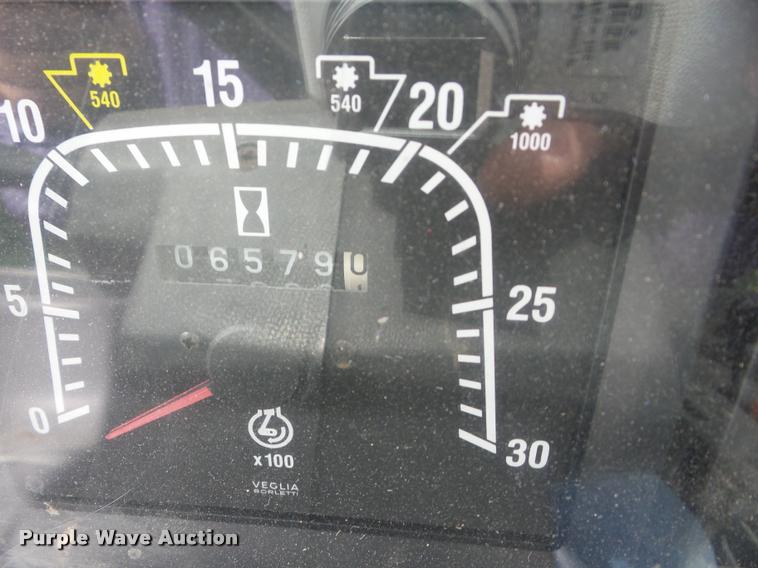 image for item AG9346 New Holland 6640 tractor