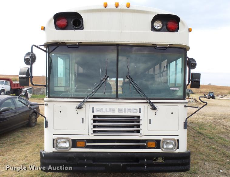 image for item AH9789 1994 Blue Bird TC2000 school bus