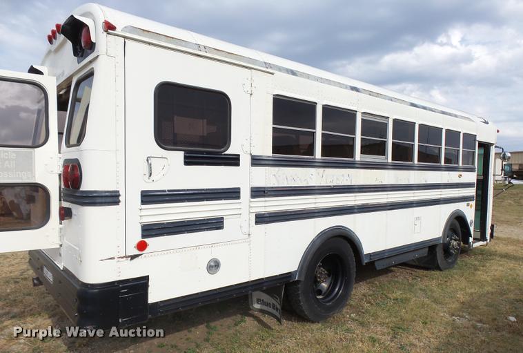 image for item AH9789 1994 Blue Bird TC2000 school bus