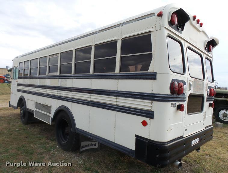 image for item AH9789 1994 Blue Bird TC2000 school bus