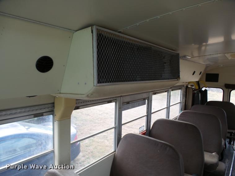 image for item AH9789 1994 Blue Bird TC2000 school bus