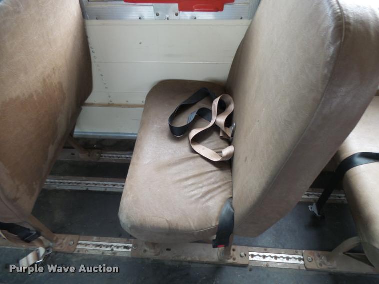 image for item AH9789 1994 Blue Bird TC2000 school bus