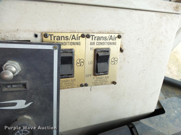 image for item AH9789 1994 Blue Bird TC2000 school bus