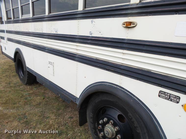 image for item AH9789 1994 Blue Bird TC2000 school bus