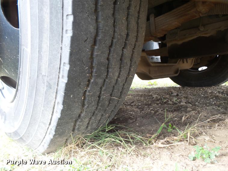 image for item AH9789 1994 Blue Bird TC2000 school bus