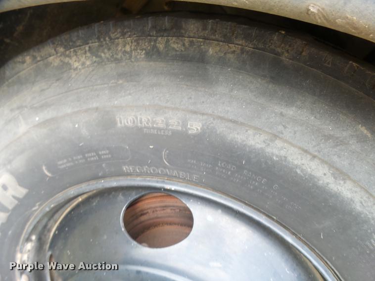 image for item AH9789 1994 Blue Bird TC2000 school bus