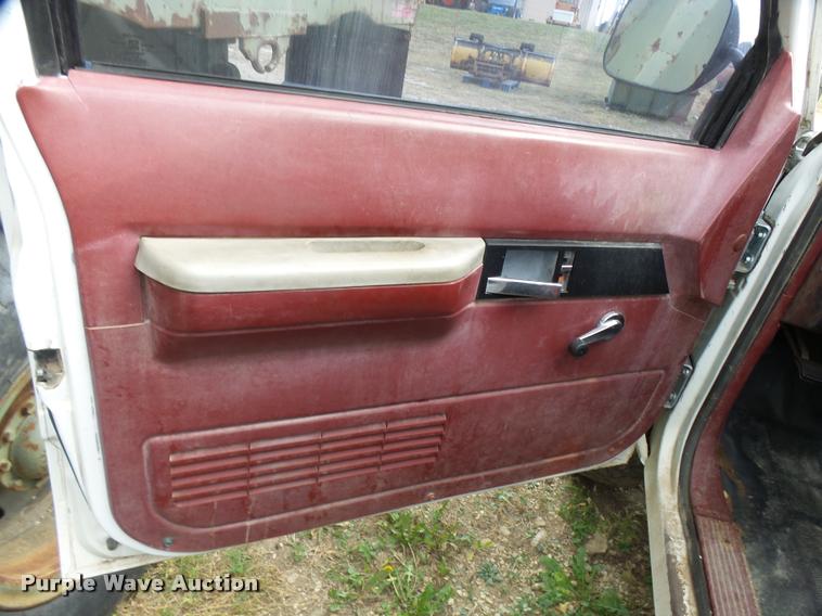 image for item AH9792 1991 Chevrolet 2500HD pickup truck